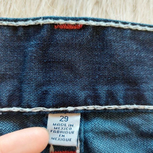 True Religion Women's Straight Leg Mid Rise Thick Stitches Denim Jeans Size: 29 - Picture 6 of 14